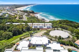 24/1 Bay Terrace, Coolum Beach