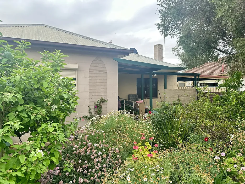 3 John St, Balaklava, SA 5461