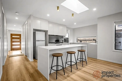 Denman Prospect 4房  Sophisticated Near-New Family Home with Self-Contained Studio !