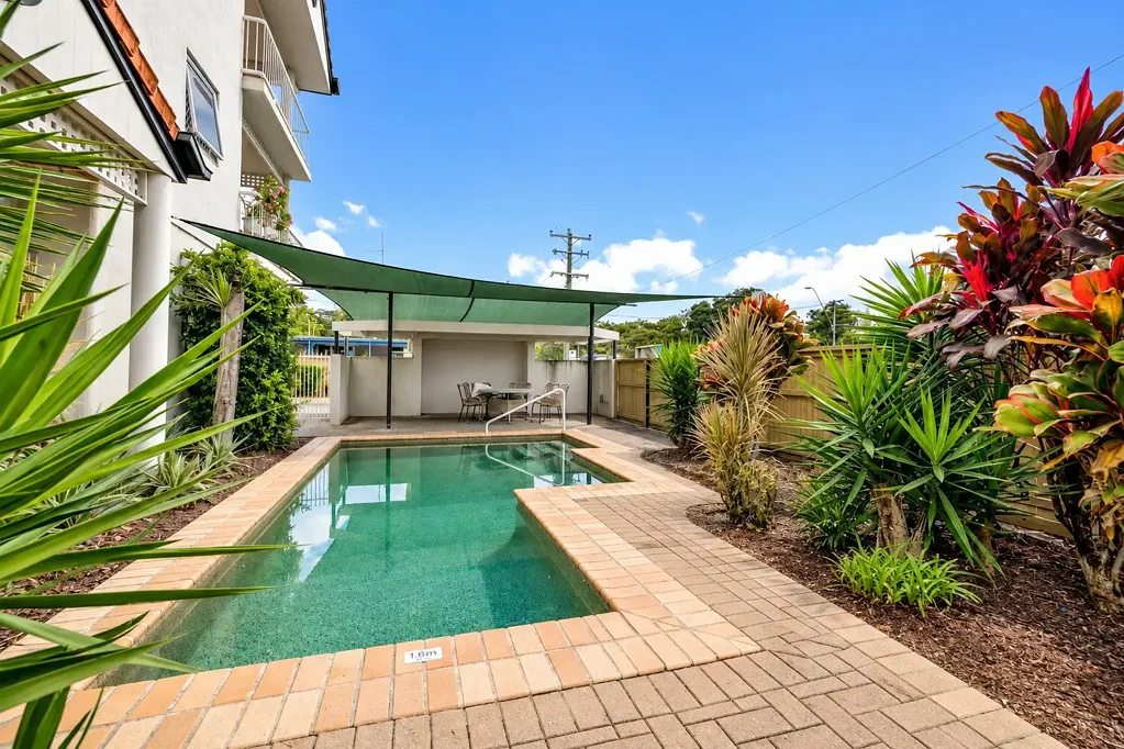 Cairns North 2房  Prime City Location | Fully Refreshed 2 Bedroom Apartment