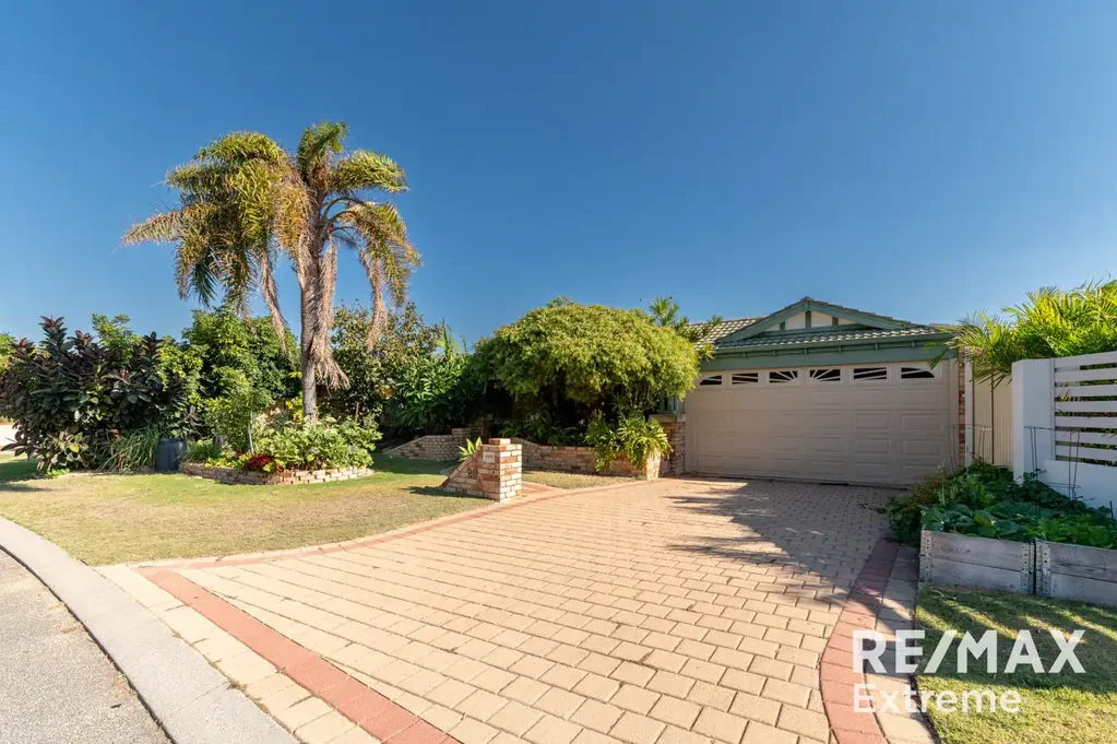 Mindarie 5 Bedroom Big on Space, Even Bigger on Opportunity – 5x2 with 6 Living Zones in Prime Mindarie