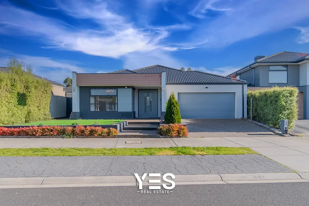 Cranbourne East 4房 宽敞577m²地块 精致设计 四卧三独卫 高端厨房 全屋升级 超大车库 绿化环绕 步行学区商圈 Refined Living Meets Exceptional Design in Cranbourne East