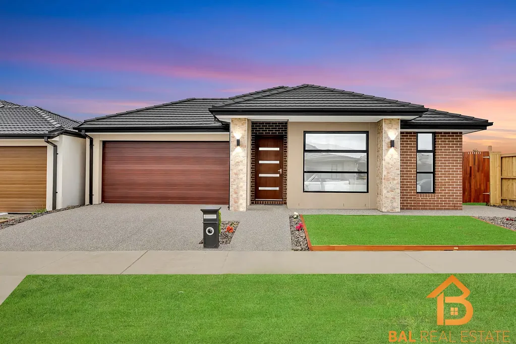 Fraser Rise 4ห้องนอน *Brand New Luxury Home For Sale in Aldo Estate*