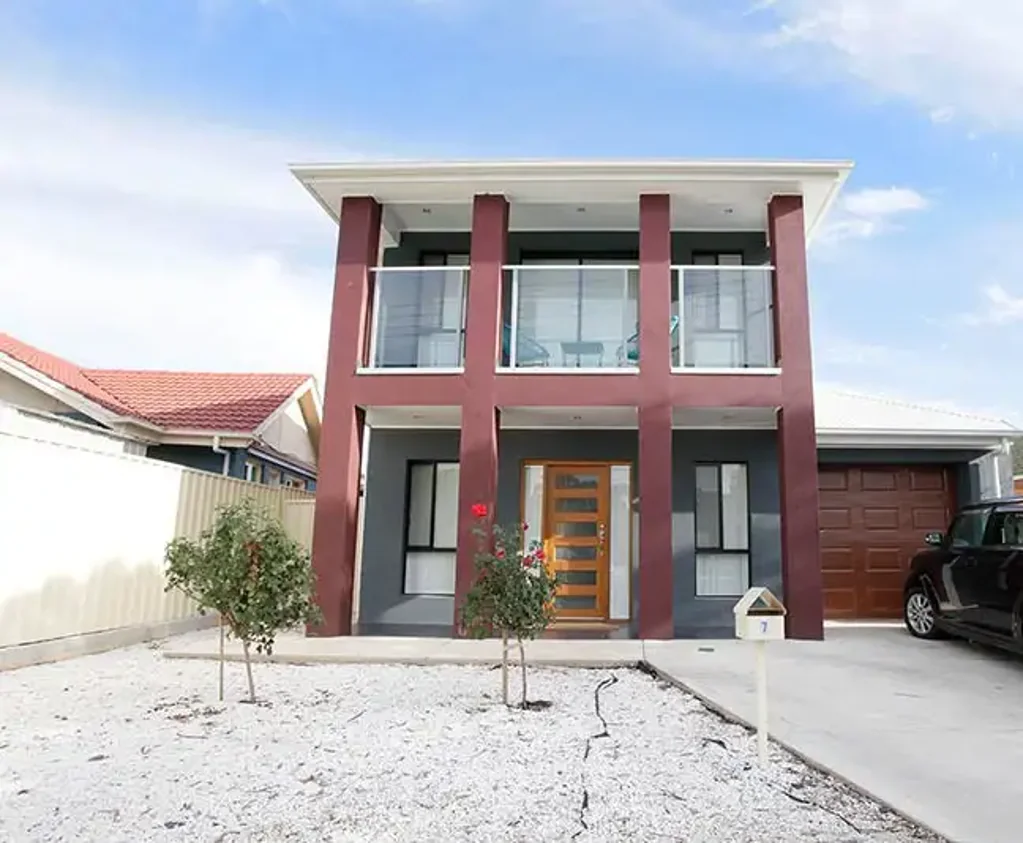 Smithfield Plains 3Phòng ngủ STUNNING STYLISH AND MODERN 2 STOREY RESIDENCE