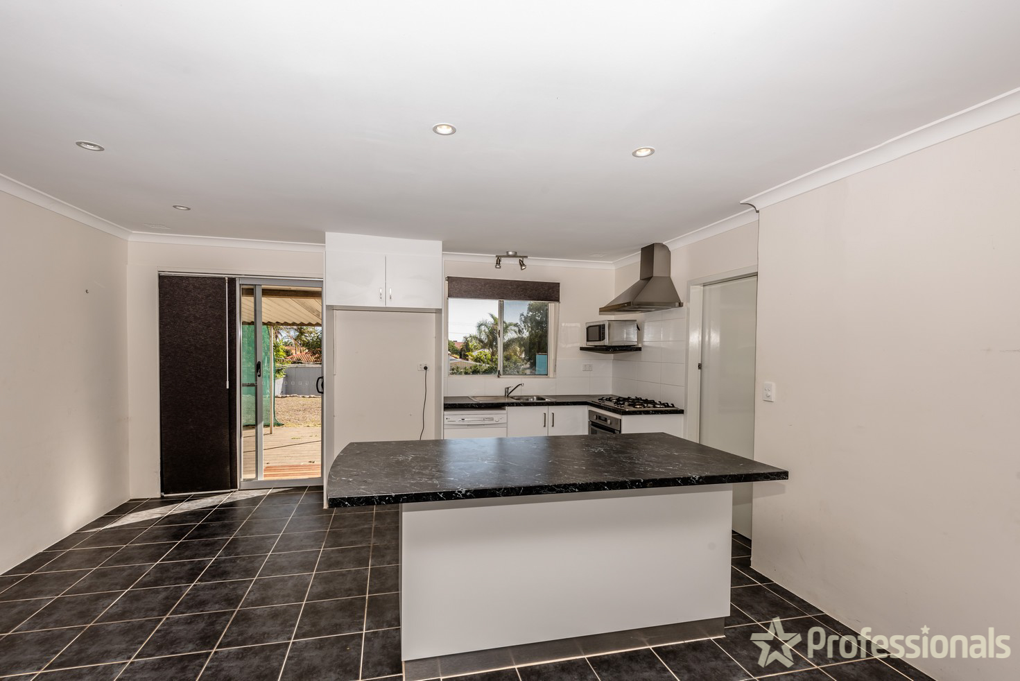 30 BUCKINGHAM ST, MOUNT TARCOOLA WA 6530, 0 Kuwarto, 0 Banyo, House