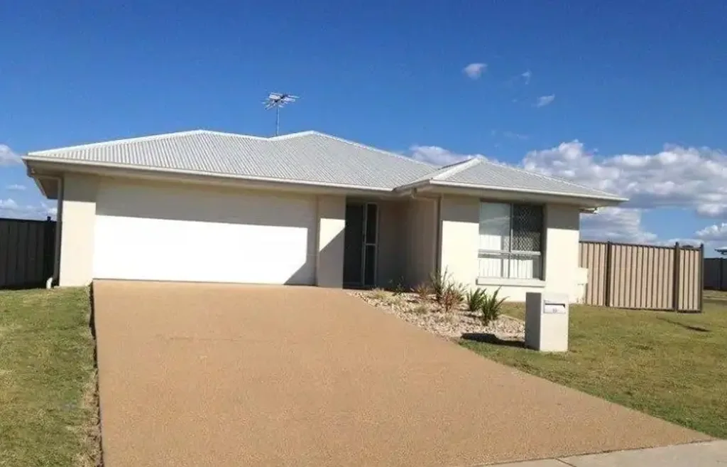 Gracemere 4房  🏡✨ Modern Family Living on a Spacious 755m² Block – Gracemere ✨🏡