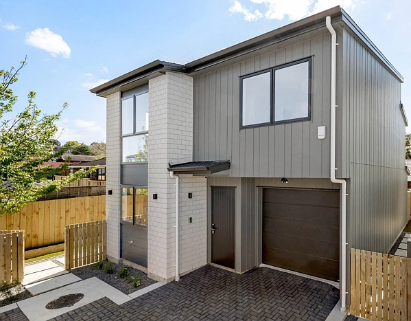 11C Mimosa Place, Half Moon Bay, Manukau City