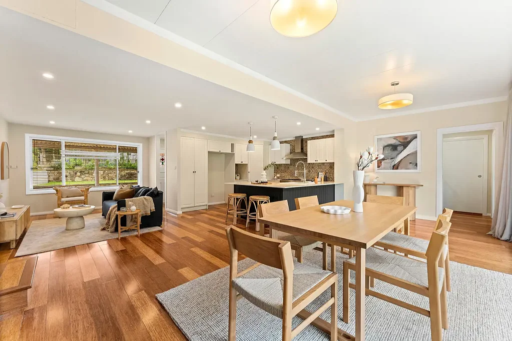16 Valley Drive, Figtree, NSW 2525