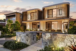 33 Wymston Parade, Wareemba