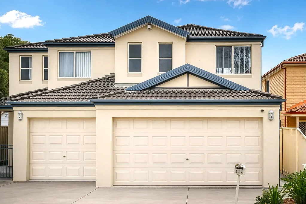 Ingleburn 4બેડરૂમ Spacious Duplex Living || No Strata || Double Garage