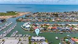 4/156 Griffith Road, Newport