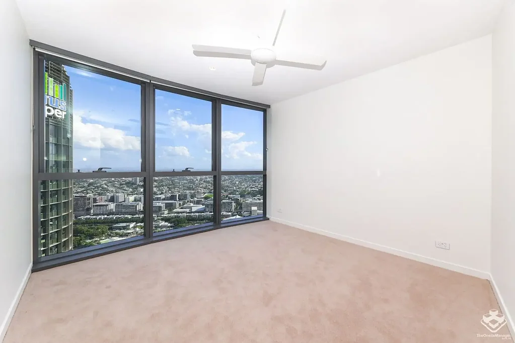 Brand-New 1-Bedroom Unit with Spectacular City & River Views - Queens Wharf
