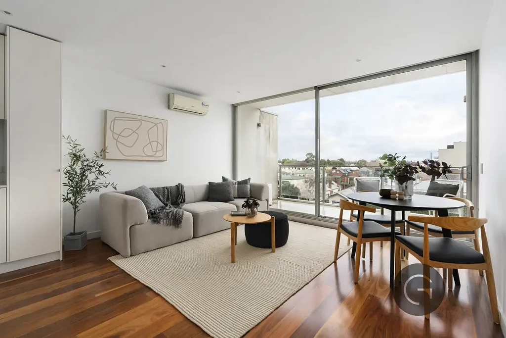 St Kilda 1Kwarto Contemporary St Kilda Living With Lifestyle Appeal