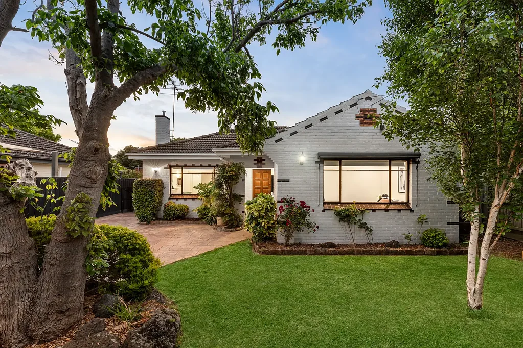 Charming Period Home In a Parkside Locale