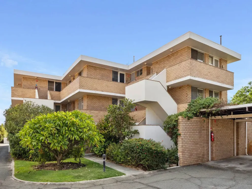 Applecross 2房  TRANQUIL RIVERSIDE APARTMENT