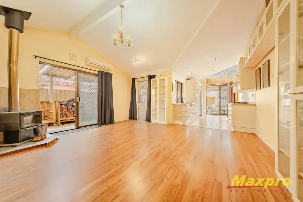 55 Begonia Close, Ferndale, WA 6148