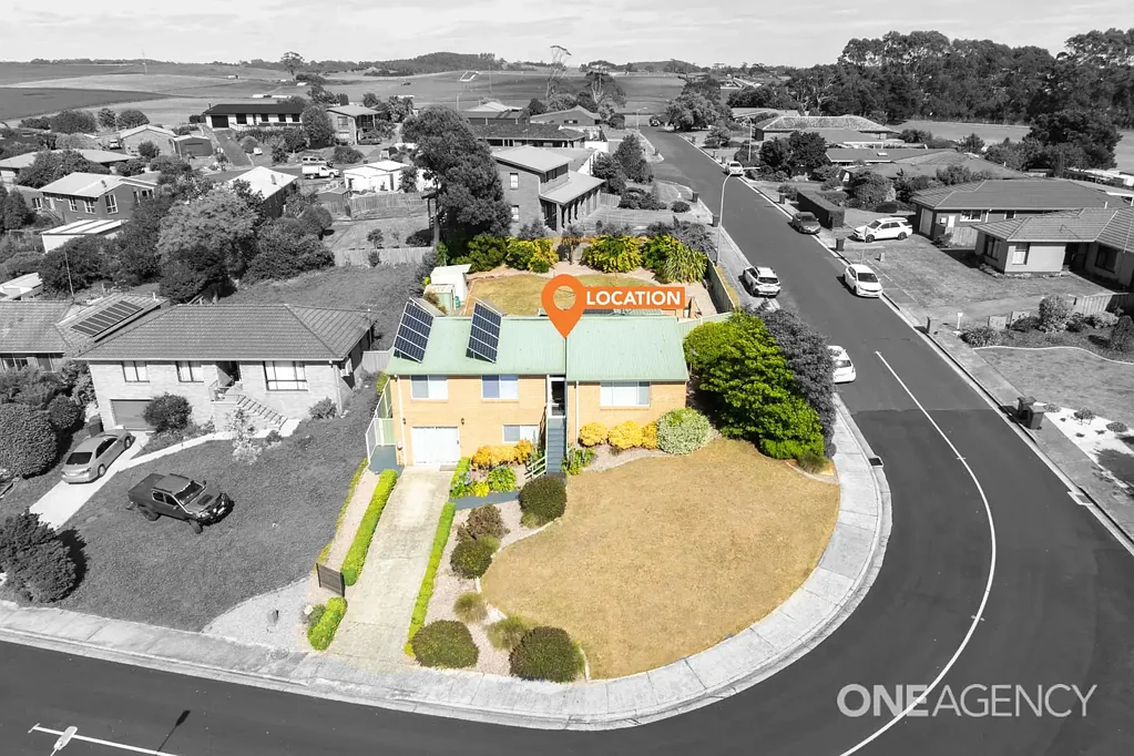 2 Damian Avenue, Downlands, TAS 7320