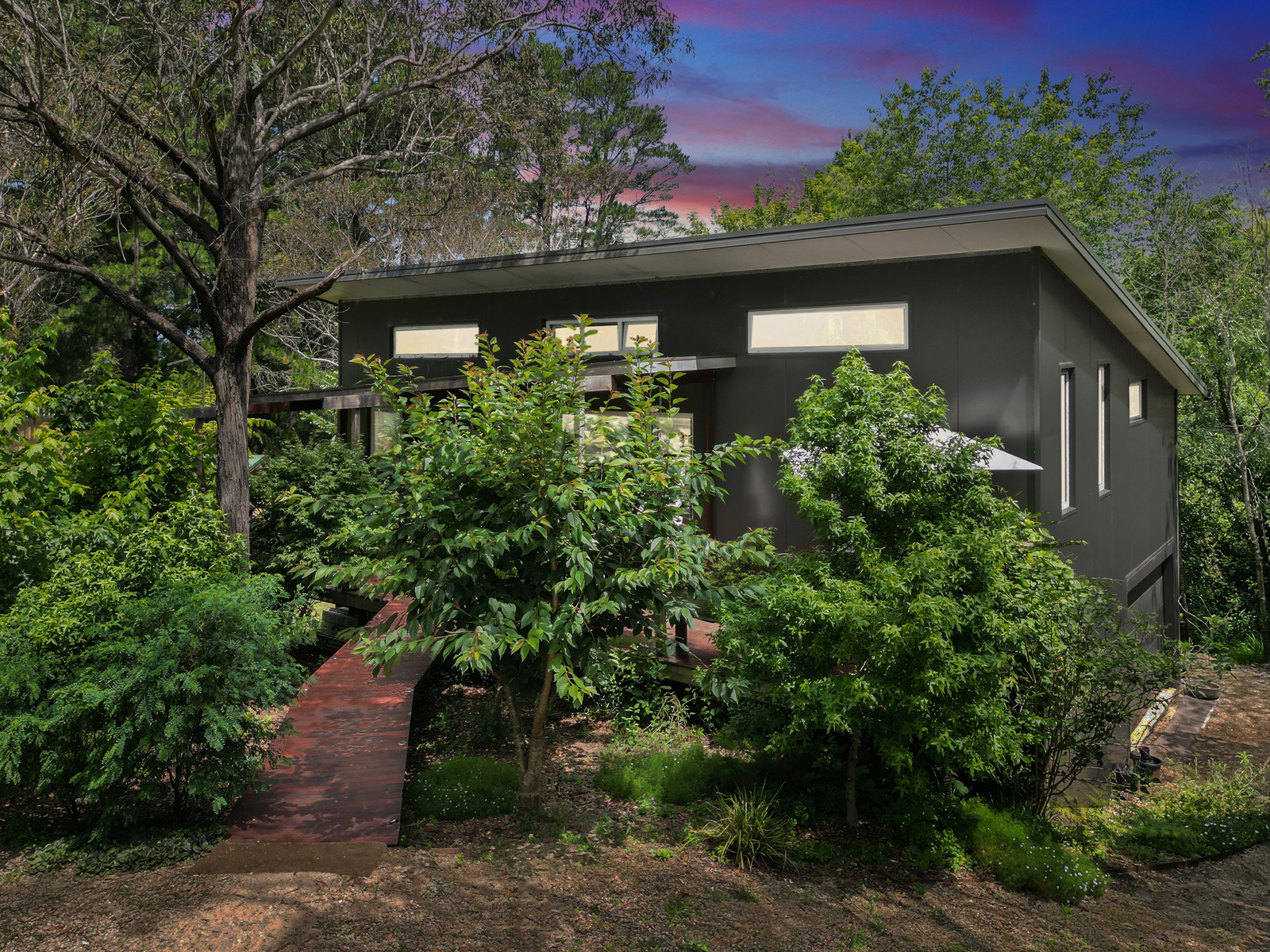 129 RAILWAY PDE, LEURA NSW 2780, 0 Bedrooms, 0 Bathrooms, House