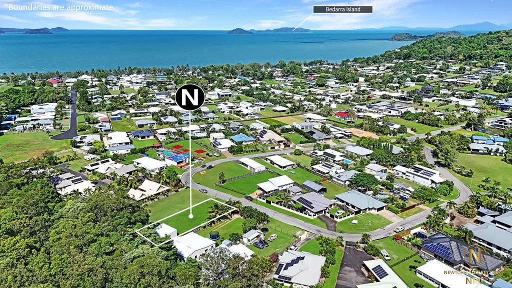 South Mission Beach  Coastal Lifestyle Opportunity with Massive Shed Space & Future Potential 🌴⚓