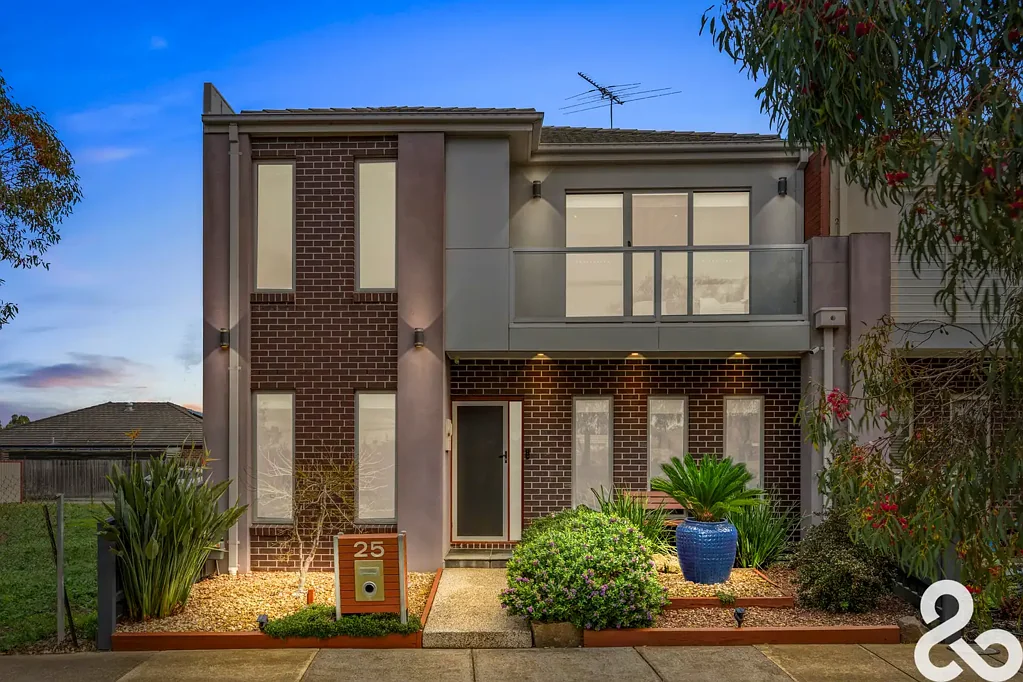 25 Cottage Boulevard, Epping, VIC 3076