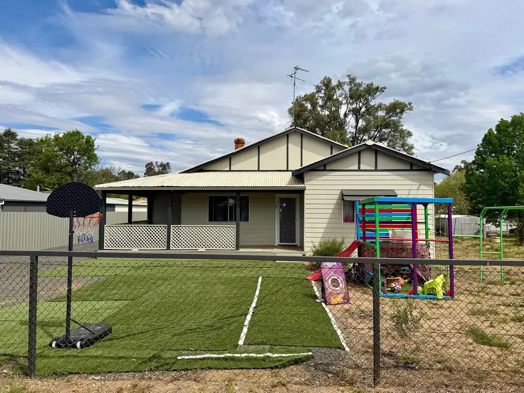 Coonabarabran 3ਬੈੱਡਰੂਮ Comfortable Country Living with Space to Make It Your Own