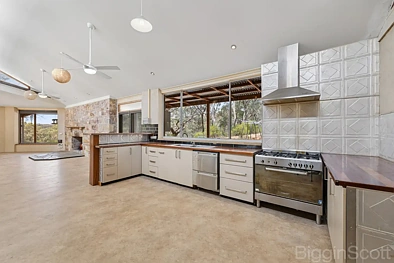 182 House Lane, Sandon, VIC 3462, 3 Bedrooms, 1 Bathrooms, House