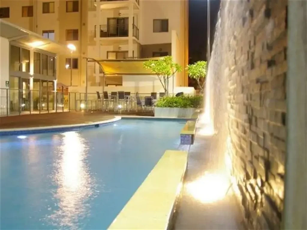 FULLY FURNISHED 2 X 2 RESORT STYLE CITY HOME