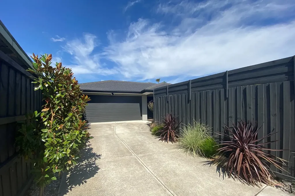 10B Finlayson Crescent, Traralgon, VIC 3844