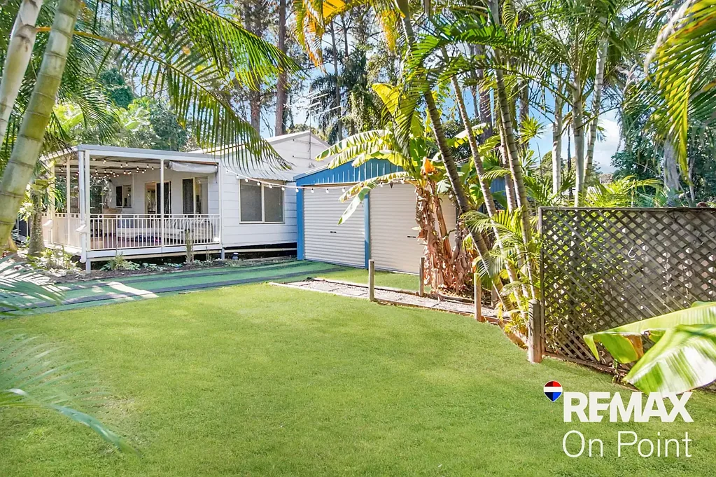 Coochiemudlo Island 3ห้องนอน Beautifully Refreshed Coastal Cottage - Walk to Beach, Ferry & Café