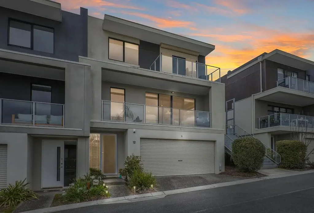 Spacious Family Living in a Peaceful Keilor East Setting