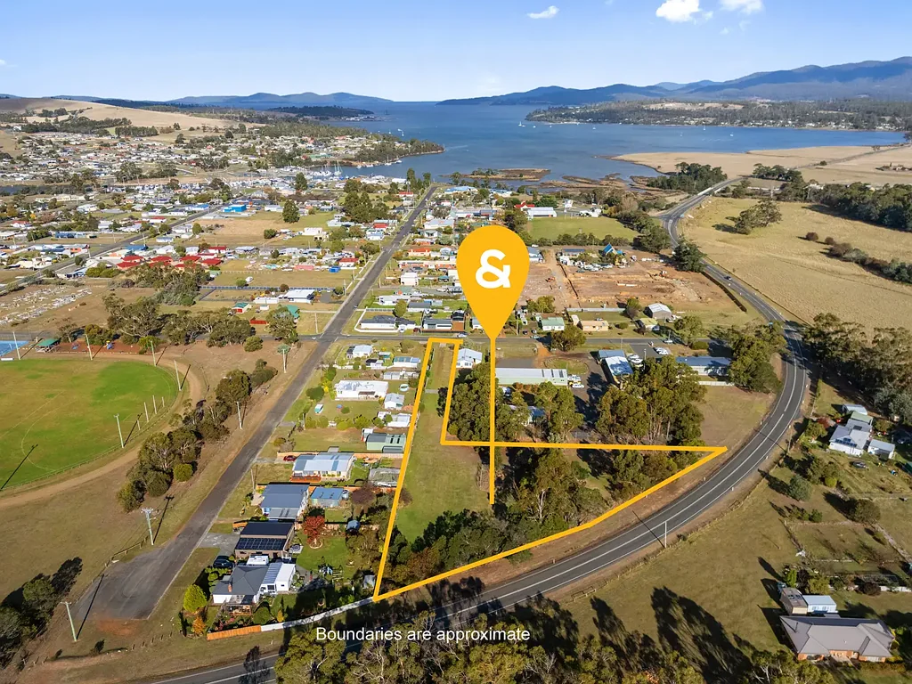 Triabunna Development Opportunity in the Heart of Triabunna