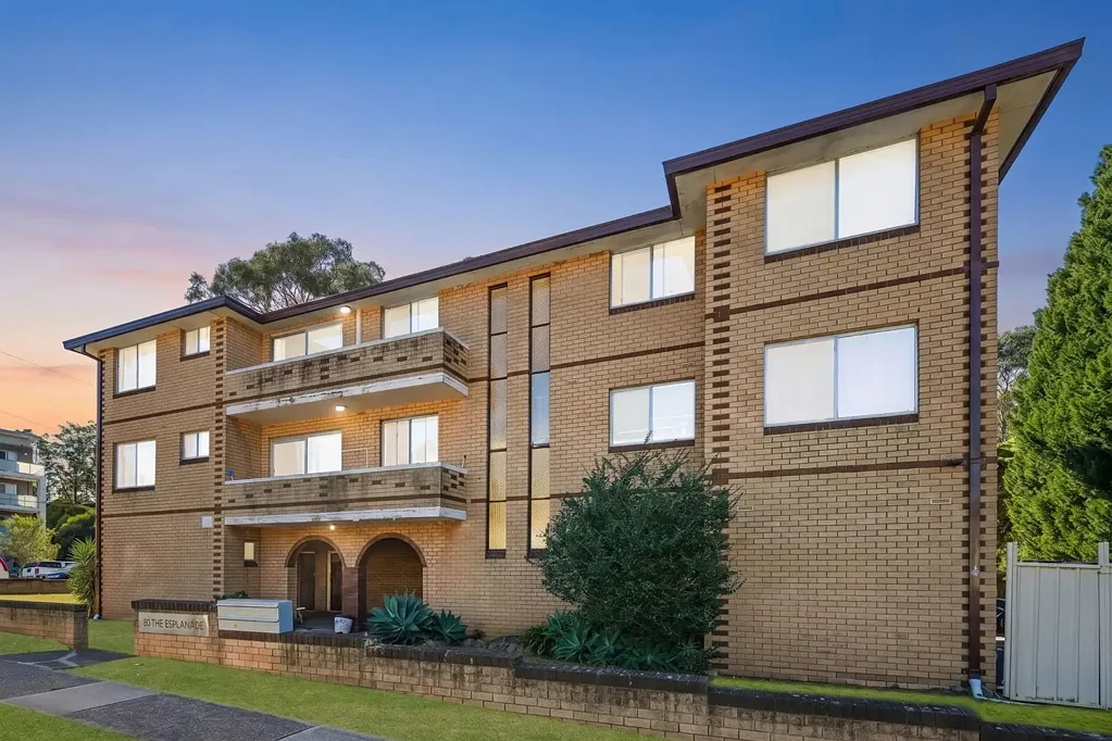 Guildford 12 Slaapkamer Boutique block offers lucrative investment potential