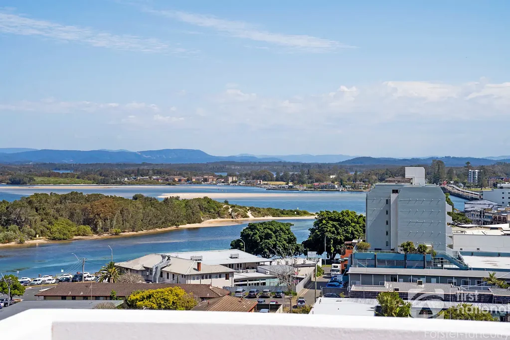 Forster 4غرفة نوم Luxury Forster Penthouse in Unbeatable Location & Sweeping Lake Views