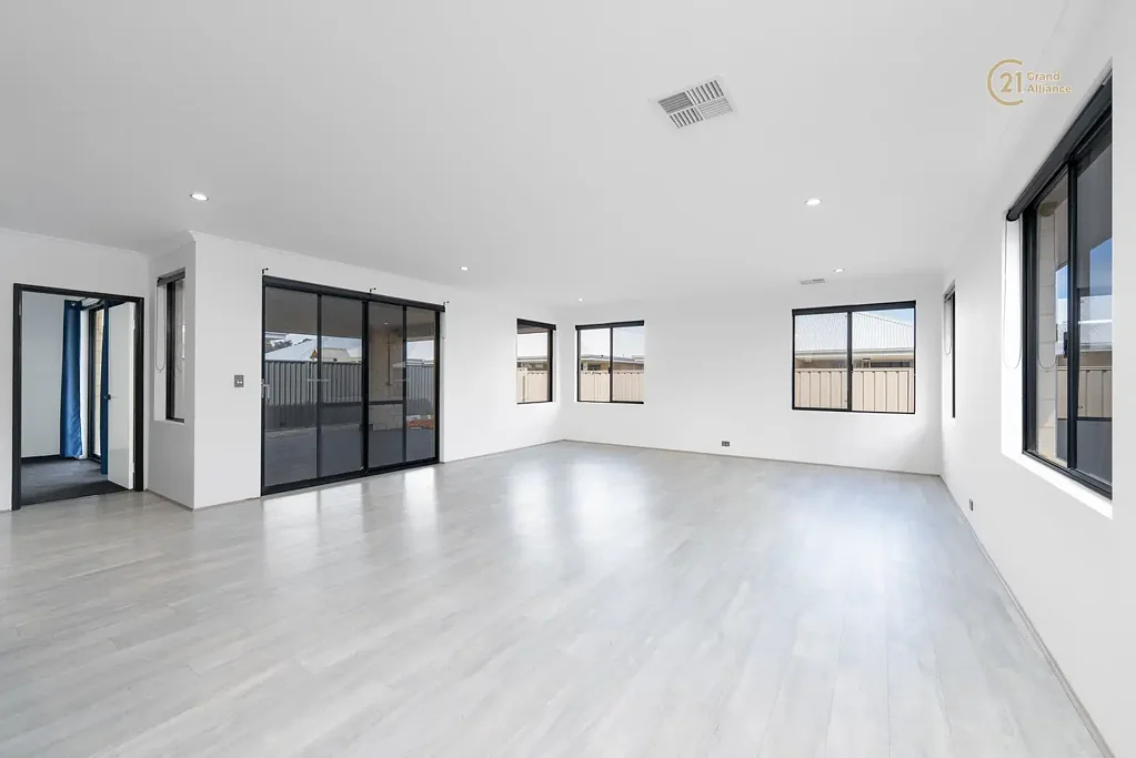 Baldivis 4ਬੈੱਡਰੂਮ GREAT SIZE HOME IN A GREAT LOCATION