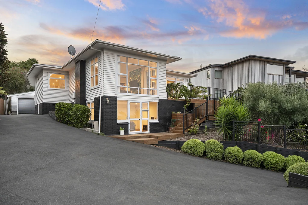 4 Fenton Terrace, Cockle Bay, Manukau City, Auckland