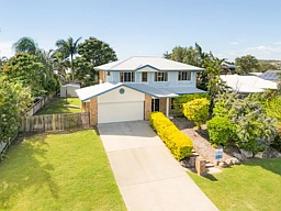 27 Lomandra St, Boyne Island