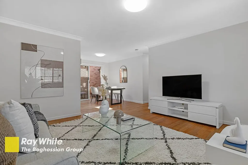 Beverly Hills 3कमरा Spacious Free Standing Villa with Excellent Convenience