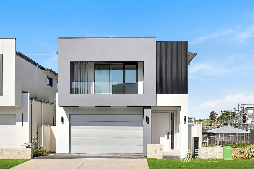 Box Hill 5બેડરૂમ Luxury North-Facing Residence | High Ceilings | Walk to Box Hill City Centre