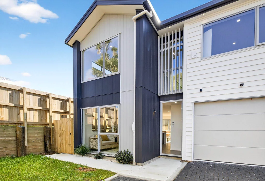 7D Maroubra Place, Botany Downs, Manukau City, Auckland