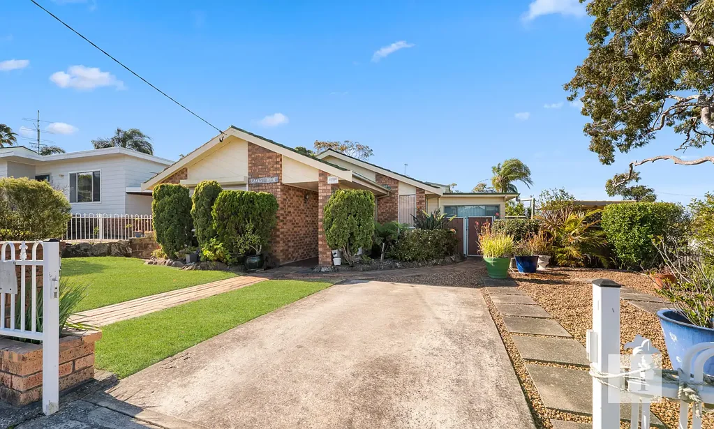 39 Balmoral Drive, Gorokan, NSW 2263