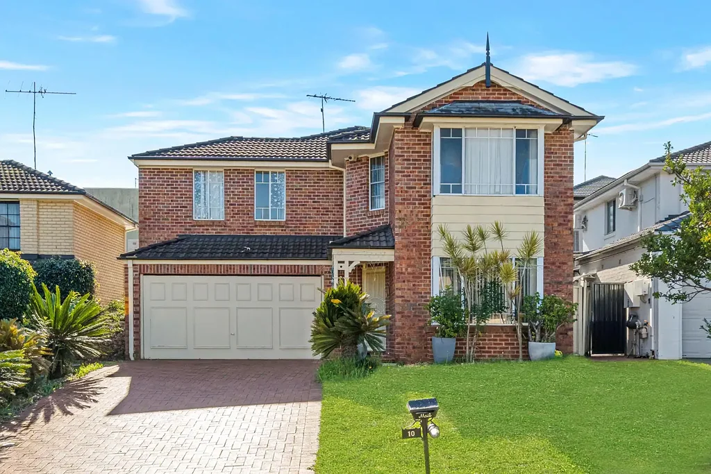 Casula 4બેડરૂમ PERFECT FAMILY HOME!