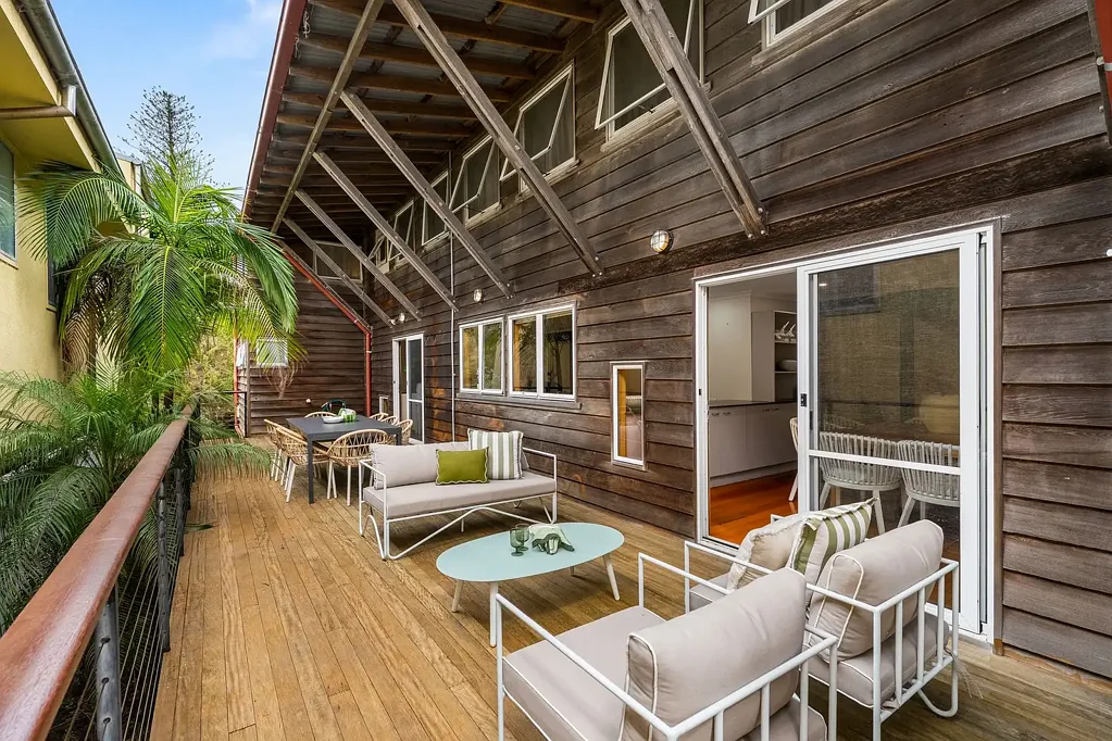 Toowoon Bay 5Kwarto Genuine Beach Living Offered Way Below Replacement – Ultimate Opportunity For Astute Buyer