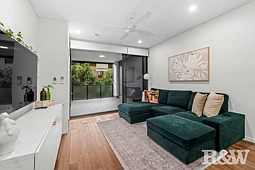 108/9 Zillah Street, Stones Corner