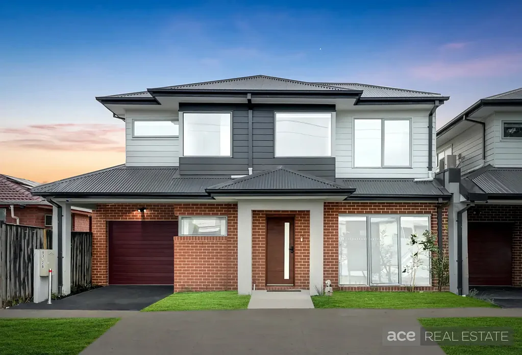 Laverton 3બેડરૂમ Elegant Brand-New Residence Showcasing Style, Quality & Location