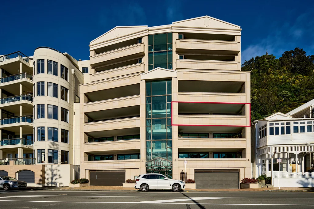 Oriental Bay 3房  Sophisticated single level living in Oriental Bay