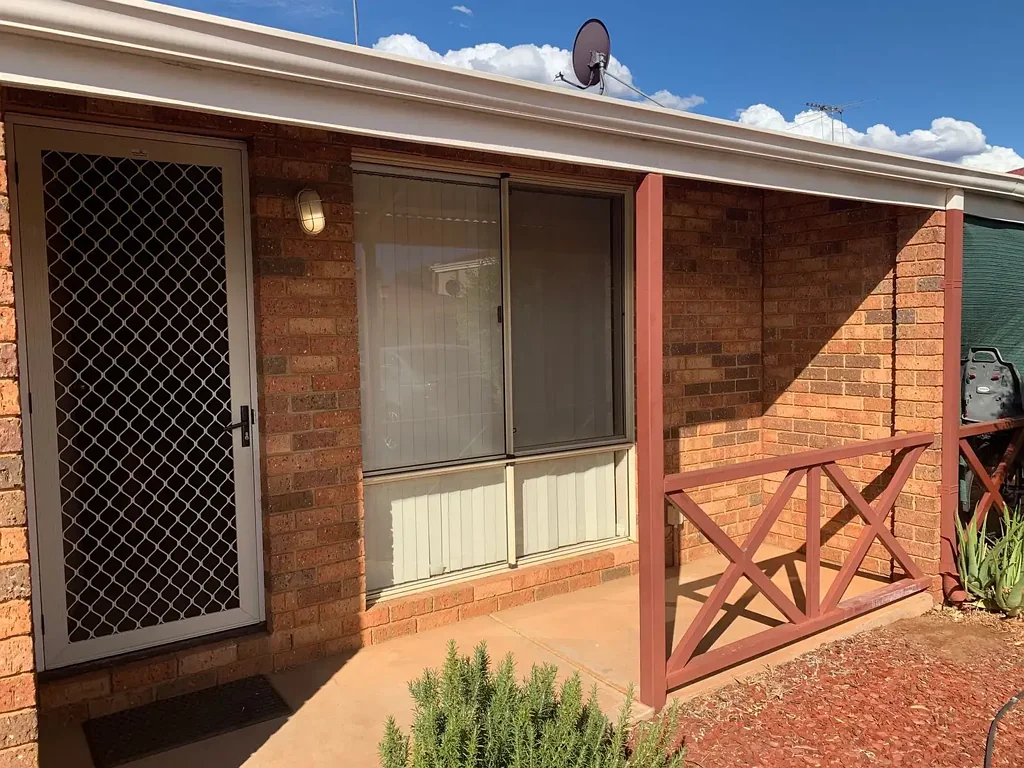 Furnished Unit in Secure Complex