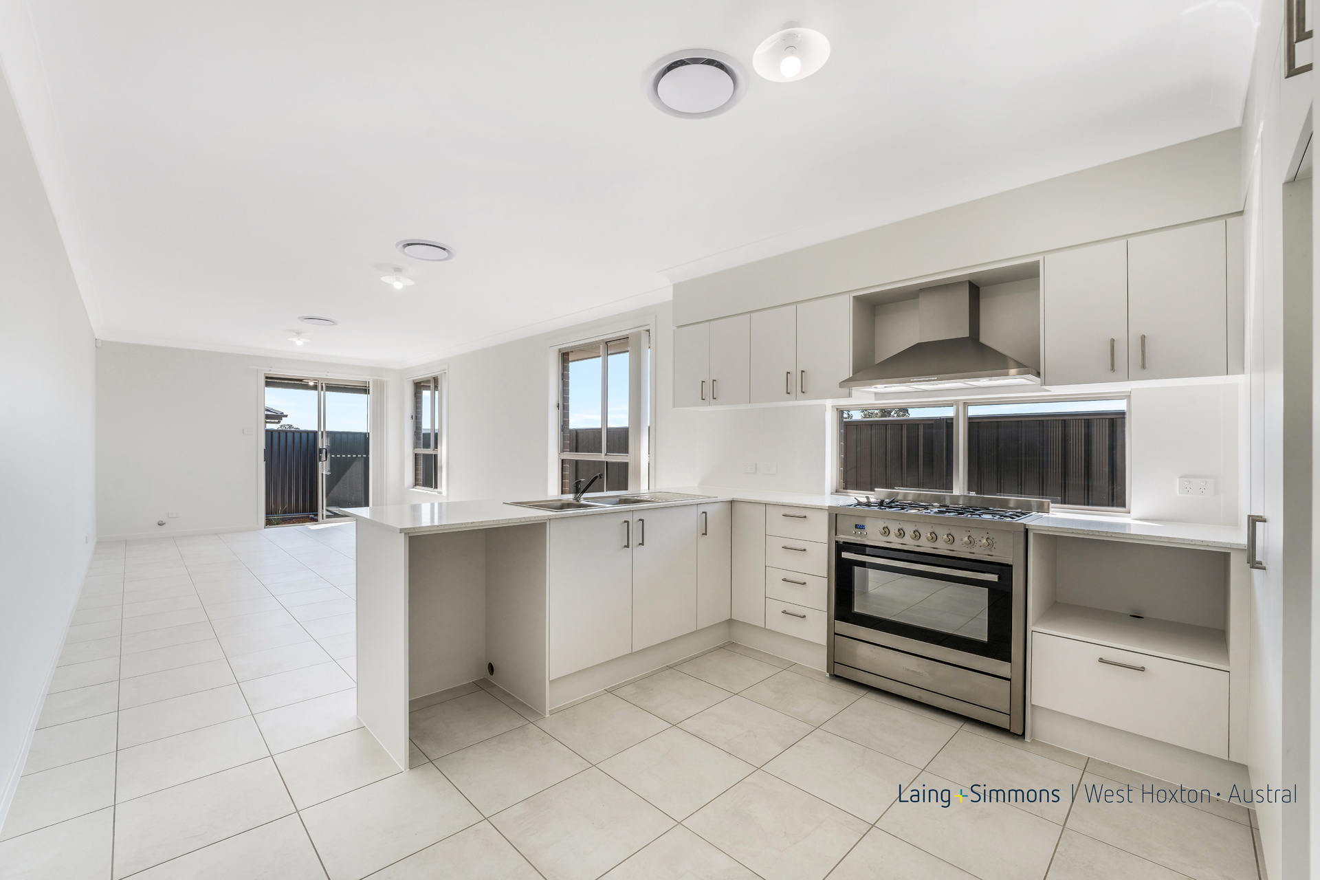 3 CIRCINUS ST, AUSTRAL NSW 2179, 0房, 0浴, House