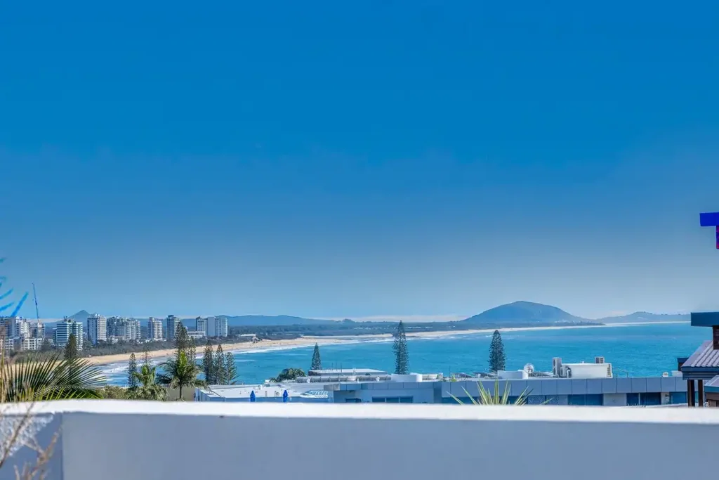 Beachside Living with Private Rooftop Spa & Ocean Views