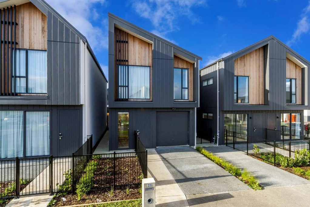 Westgate 4Zimmer Must Sell! Near-New Standalone Family Home