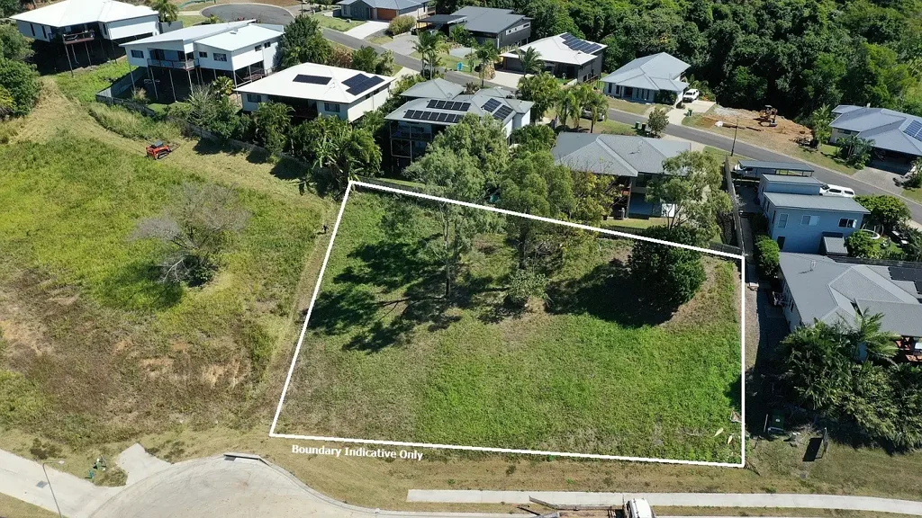Cannonvale  Vacant Block, Private Location, Valley Views